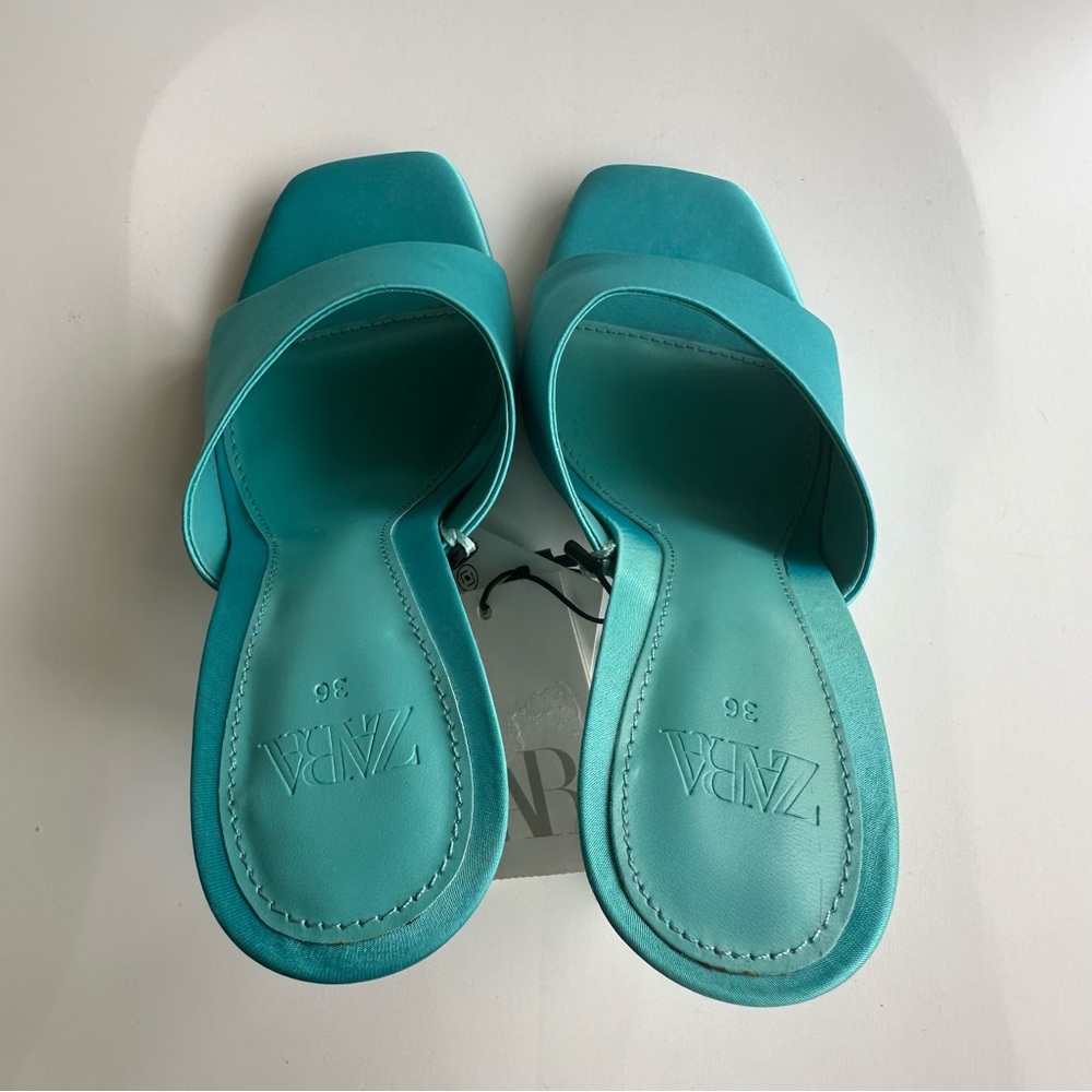 NWT Zara Aqua Blue Satin Mules with Clear Acrylic Heels - Bloggers Fave - Picture 10 of 12